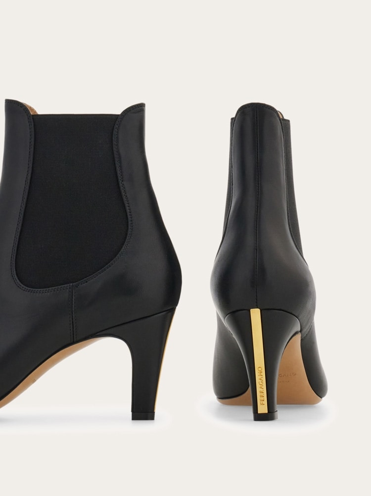 Stivaletto Chelsea con tacco Gallery image 8