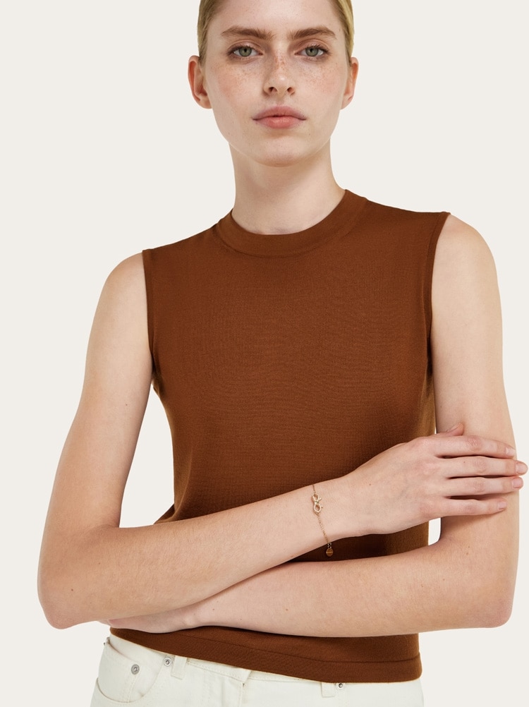 Vara bow bracelet Gallery image 3