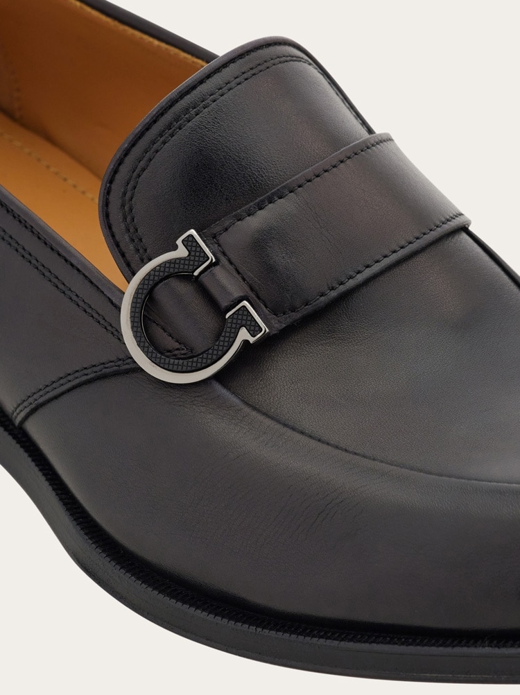 Gancini ornament moccasin Gallery image 6