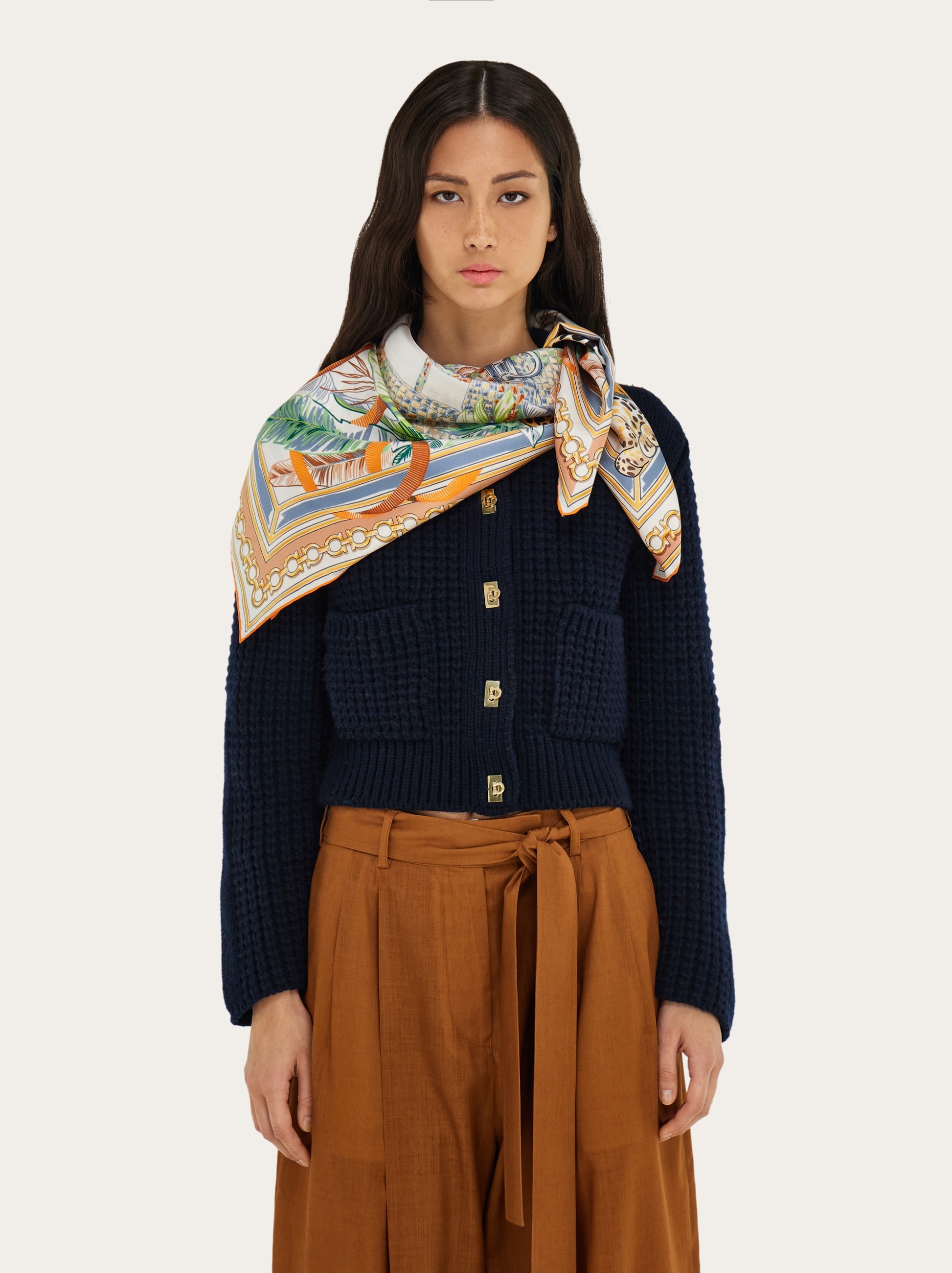 Poised leopards print silk scarf - Women | Ferragamo