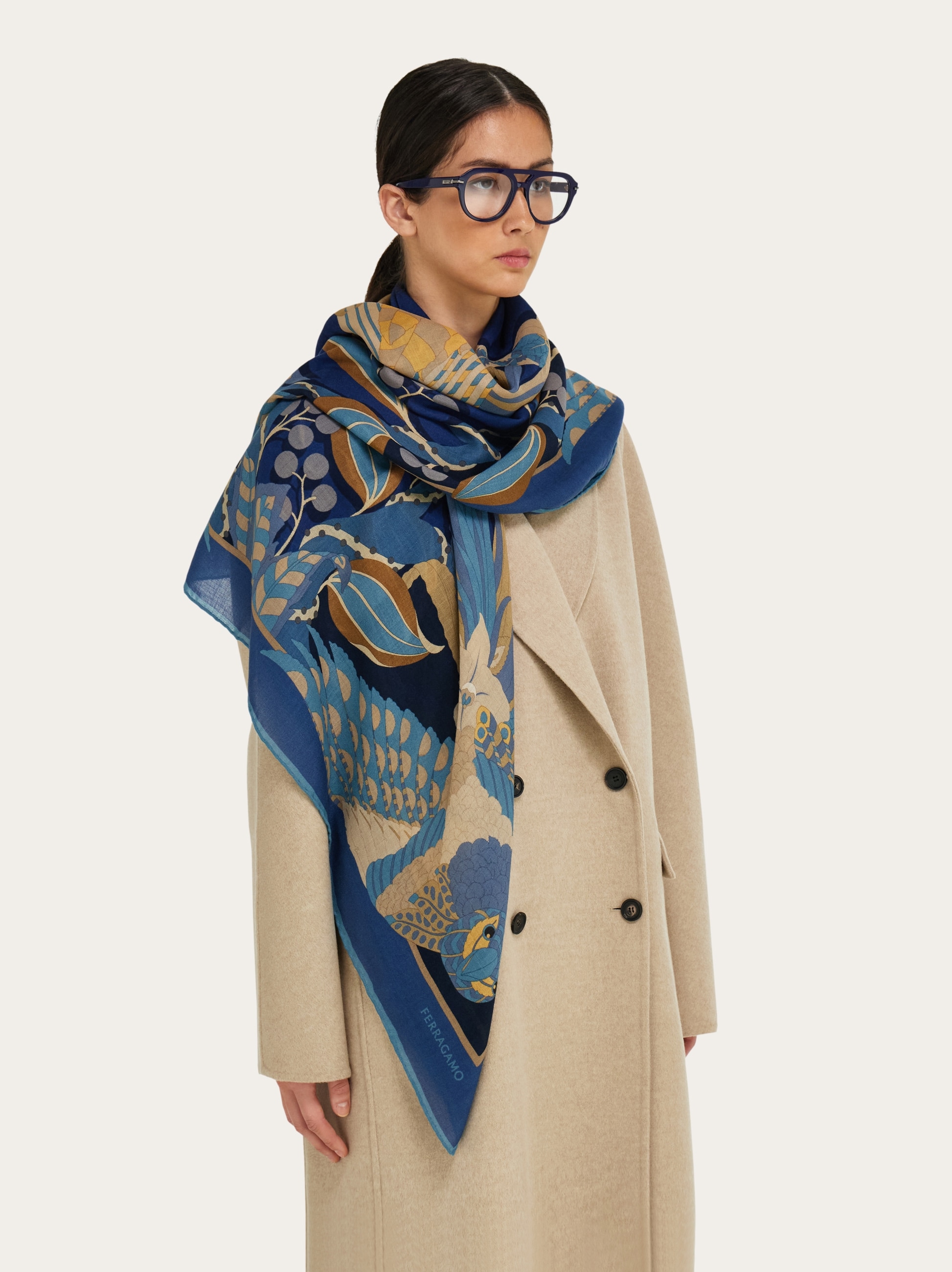 Parrots print cashmere shawl - Women | Ferragamo