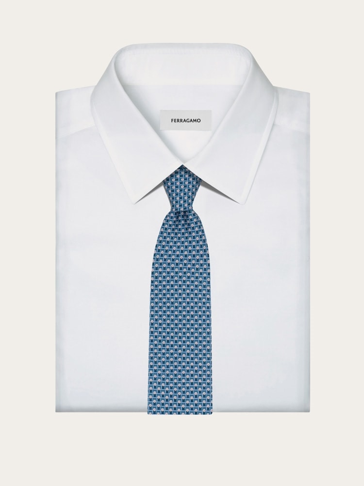 Tournament print silk tie Gallery image 4