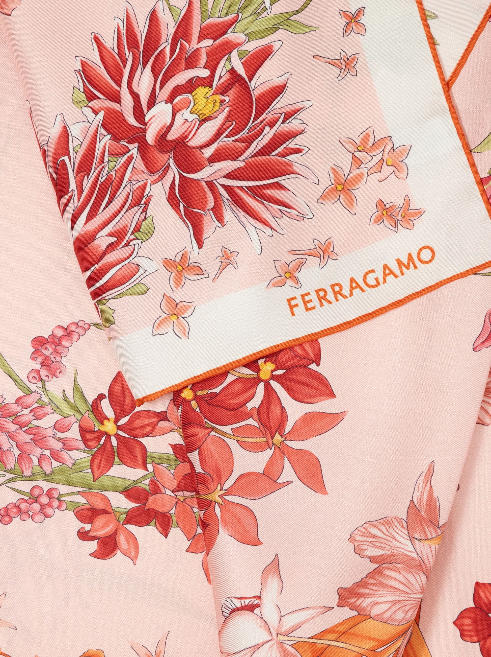 在庫品 Salvatore Ferragamo 花柄シルク100%シフォンストール 【公式通販】