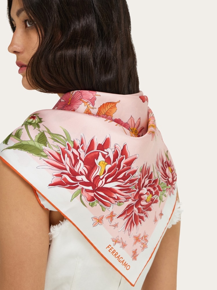 Spring print silk foulard Gallery image 3