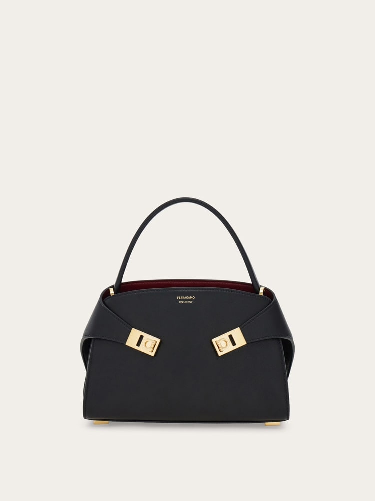 Hug soft bicolor handbag (XS) Gallery image 1