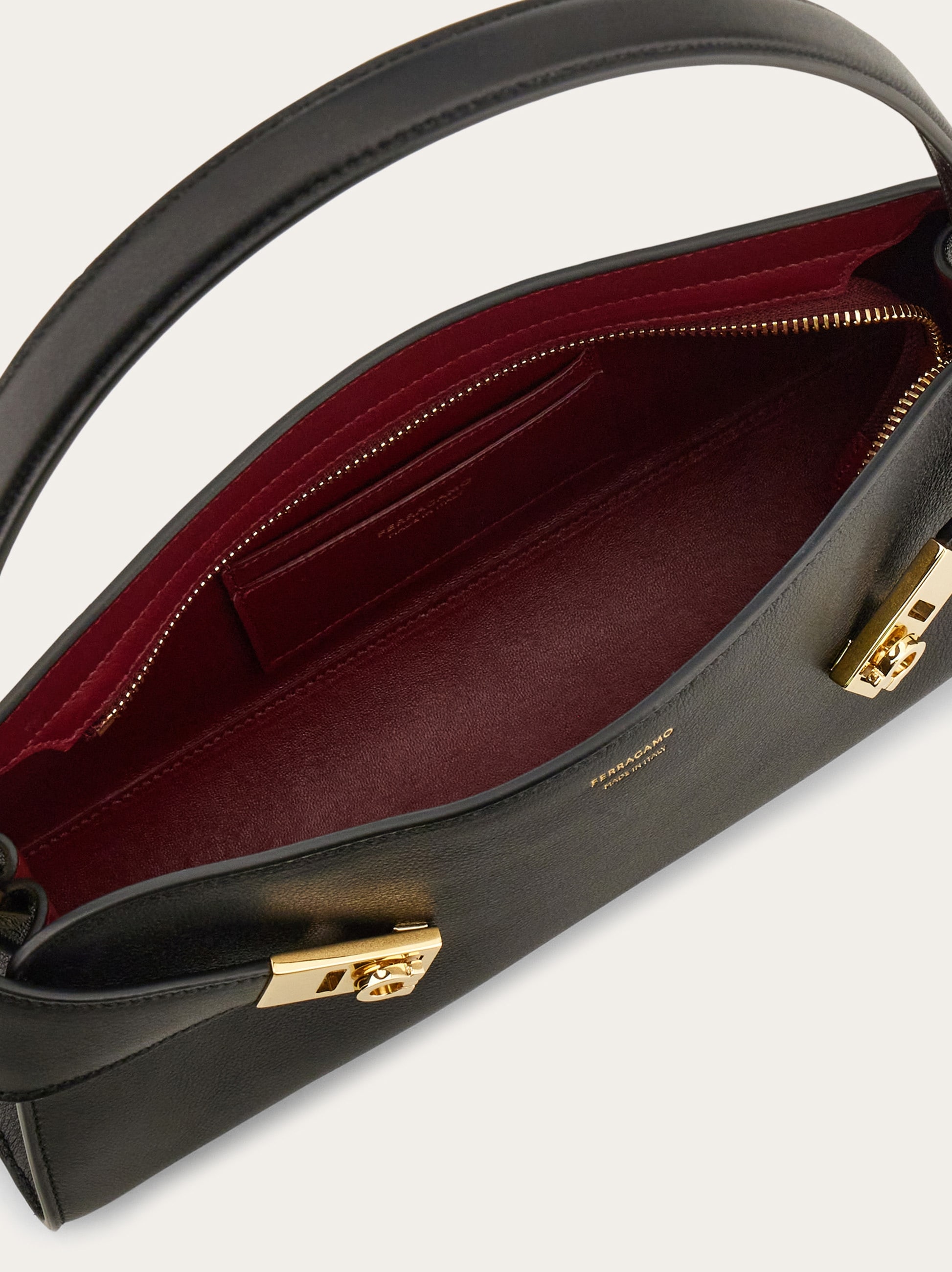 Hug East-West shoulder bag - Women | Ferragamo