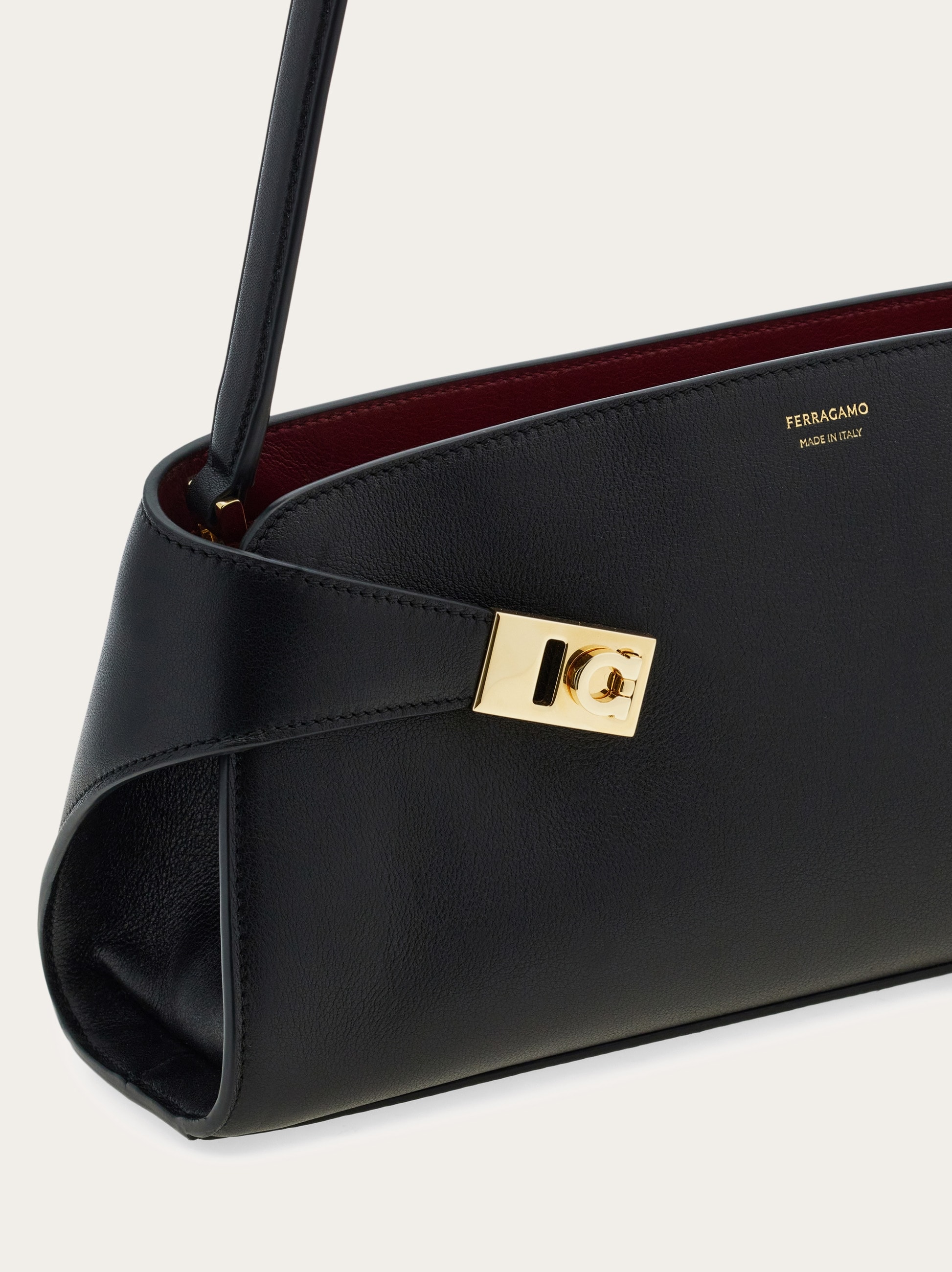Hug East-West shoulder bag - Women | Ferragamo