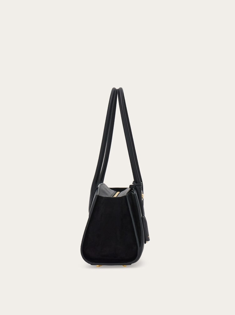 New Ferragamo Studio Soft bag East West (M) Gallery image 3