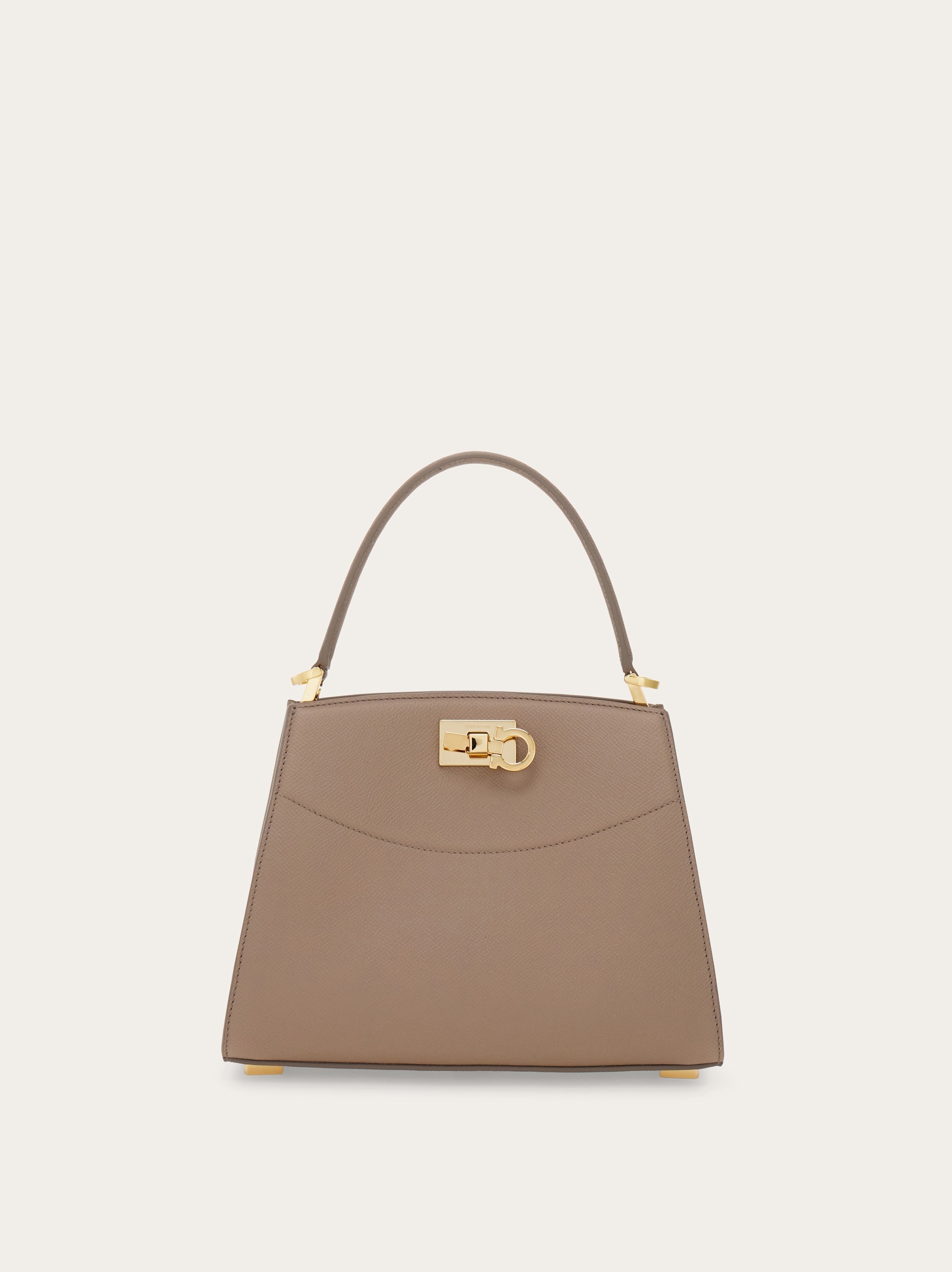 【Salvatore Ferragamo】デザインキャミソール Salvatore Ferragamo】デザインキャミソール 楽天市場】フェラガモ