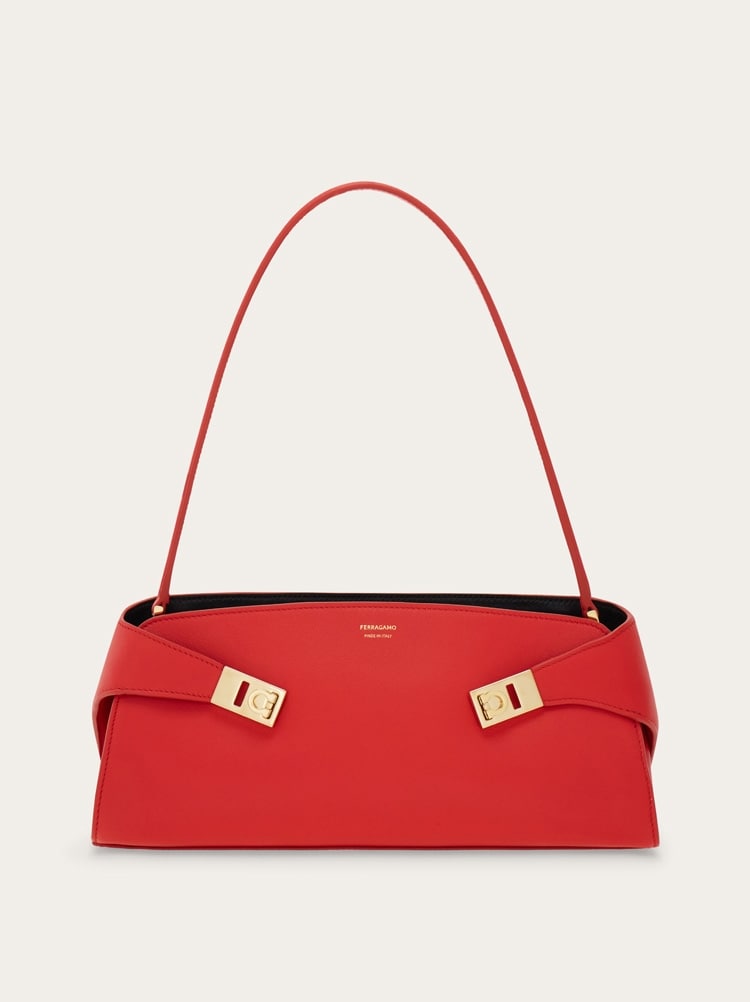 Hug East-West shoulder bag Gallery image 1