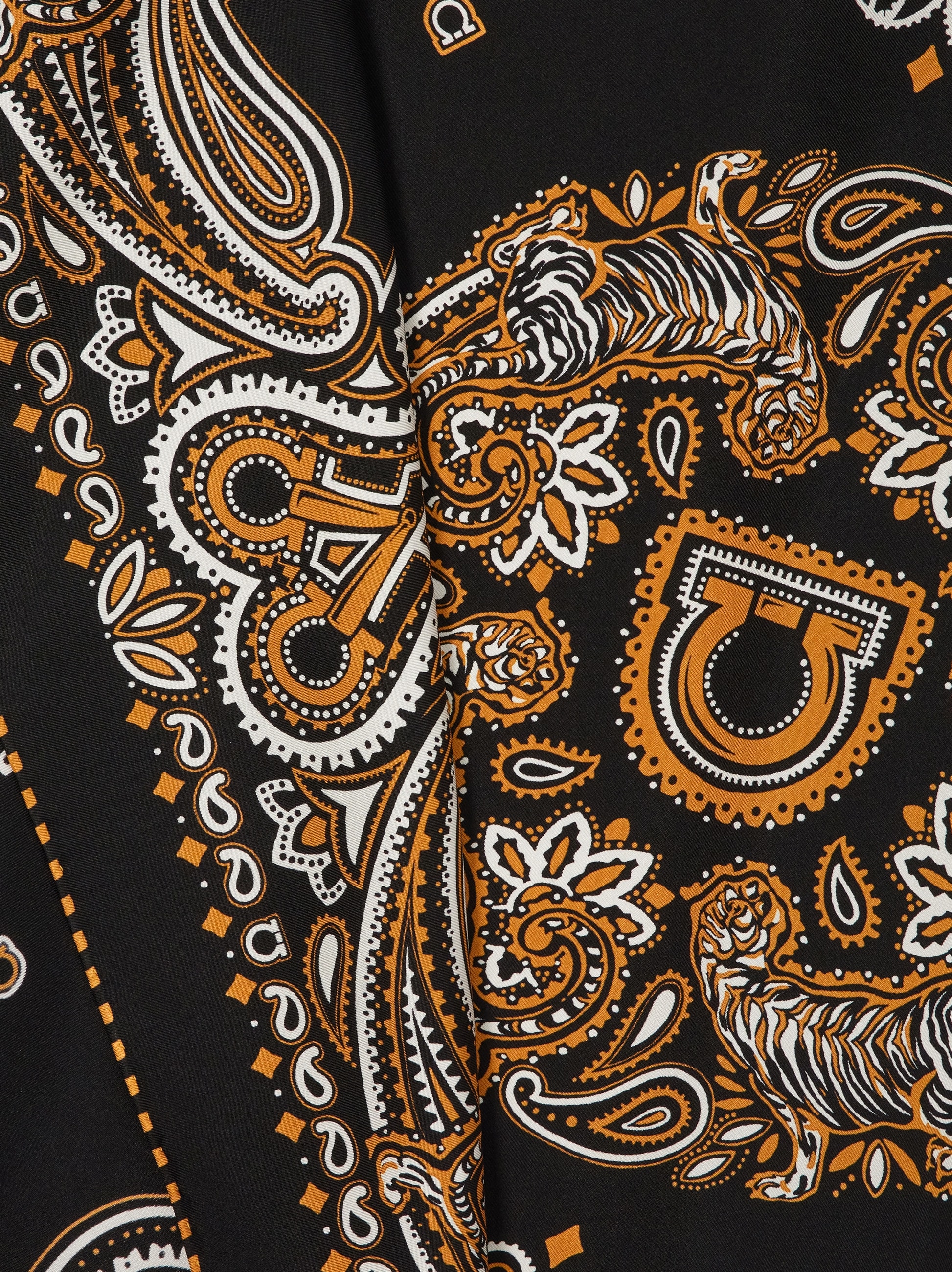 Arabesque print silk scarf - Women | Ferragamo