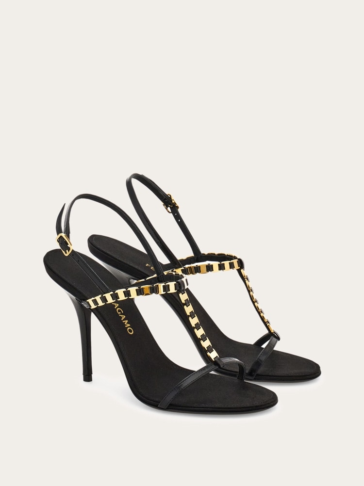 Vara chain T-strap sandal Gallery image 2