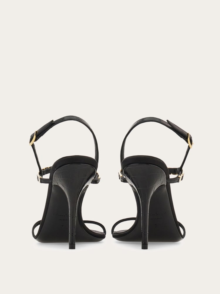 Vara chain T-strap sandal Gallery image 5