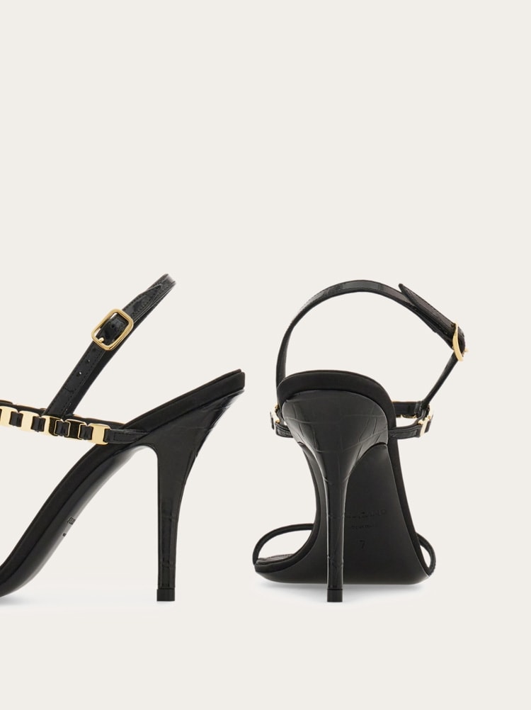Vara chain T-strap sandal Gallery image 7