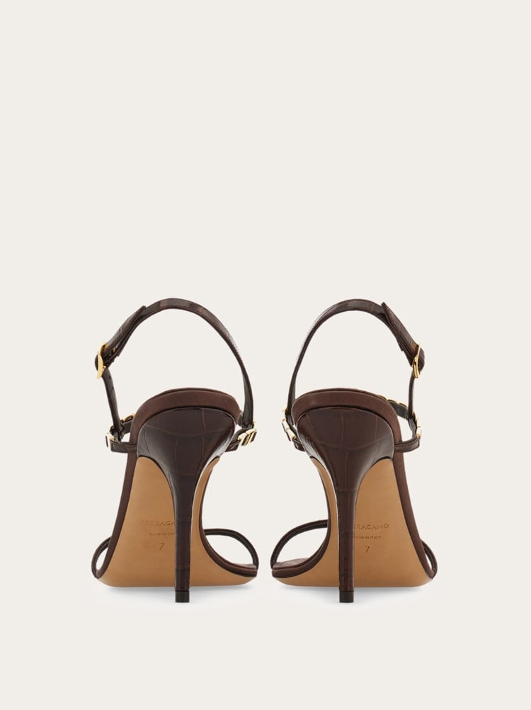 Vara chain T-strap sandal Gallery image 5
