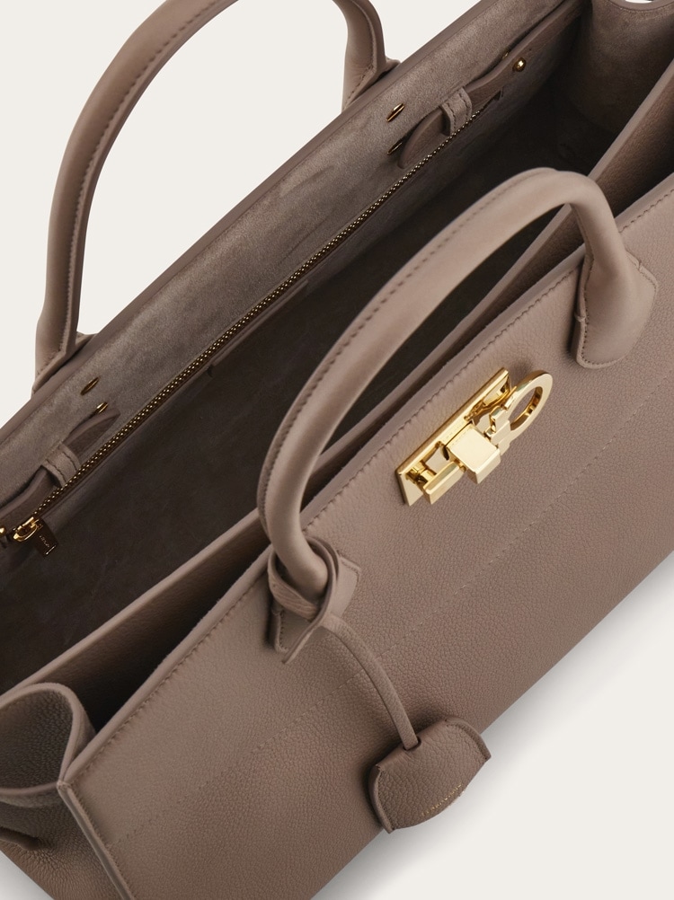 New Ferragamo Studio Soft bag (L) Gallery image 6