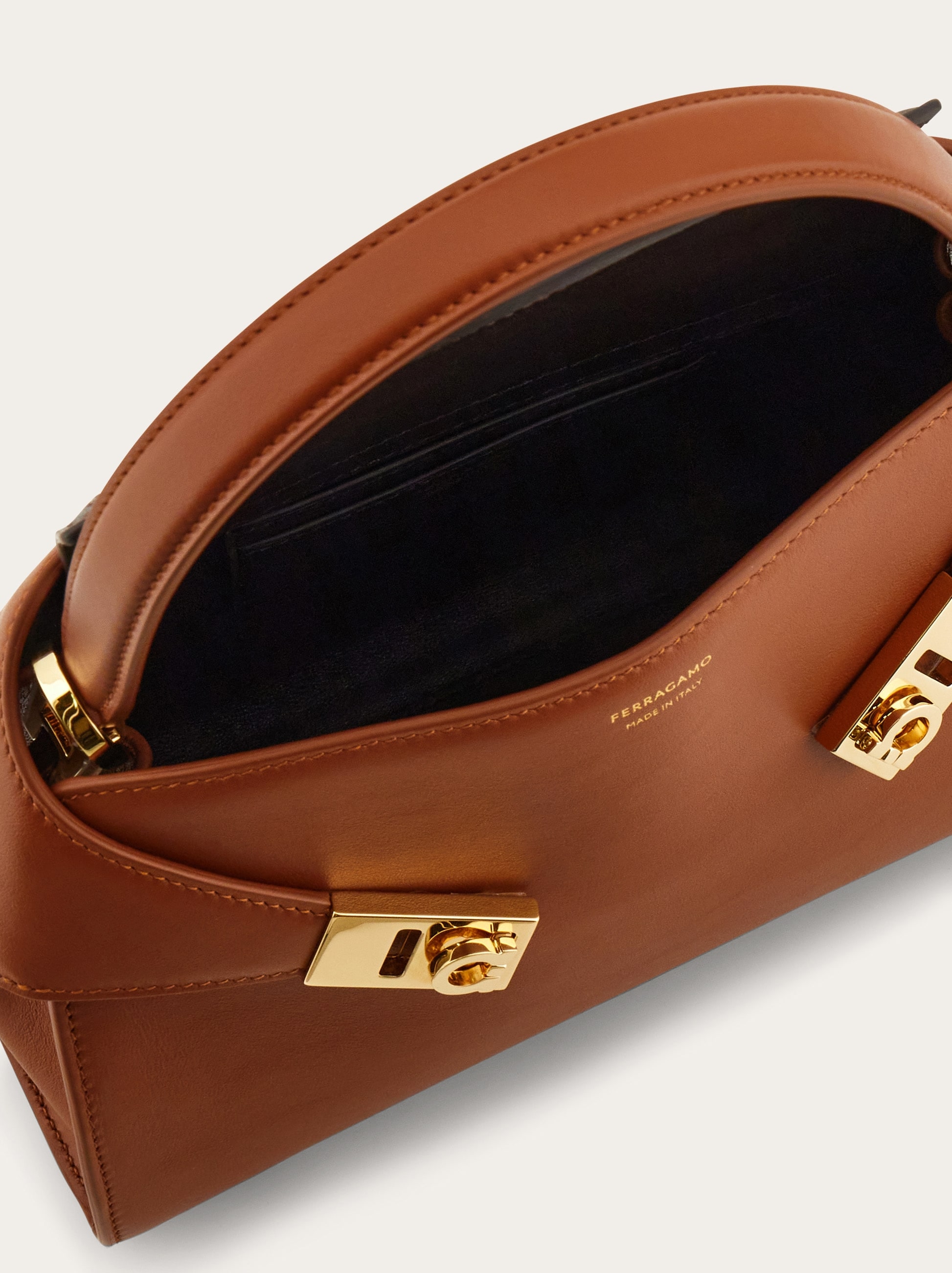 Hug Soft bicolor handbag (XS) - Women | Ferragamo Hug Soft bicolor handbag (XS) - Women | Ferragamo