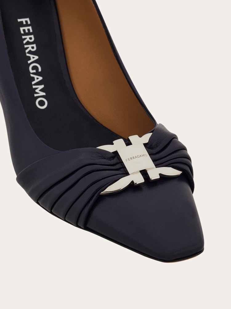 Gancini ornament pump with bock heel Gallery image 5