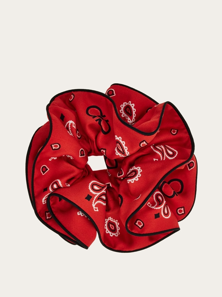Arabesque print silk scrunchie Gallery image 1