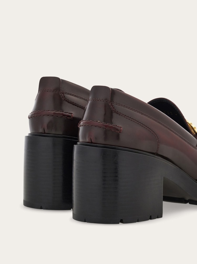 Loafers Vara chain Gallery image 4