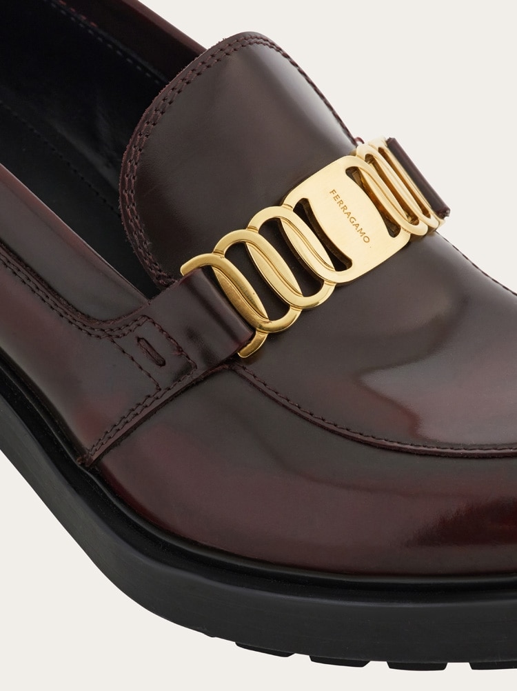 Loafers Vara chain Gallery image 5