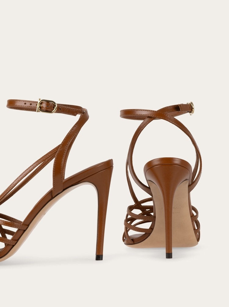 Strappy sandal Gallery image 6