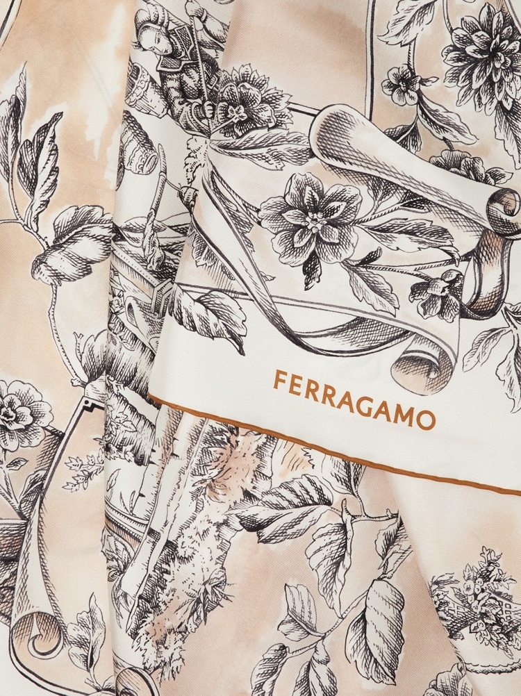 Foulard in seta stampa Etnica Gallery image 2