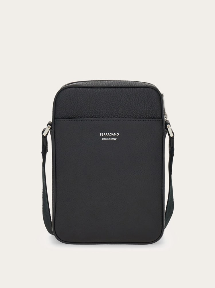 Hug buckle cross body bag Gallery image 5
