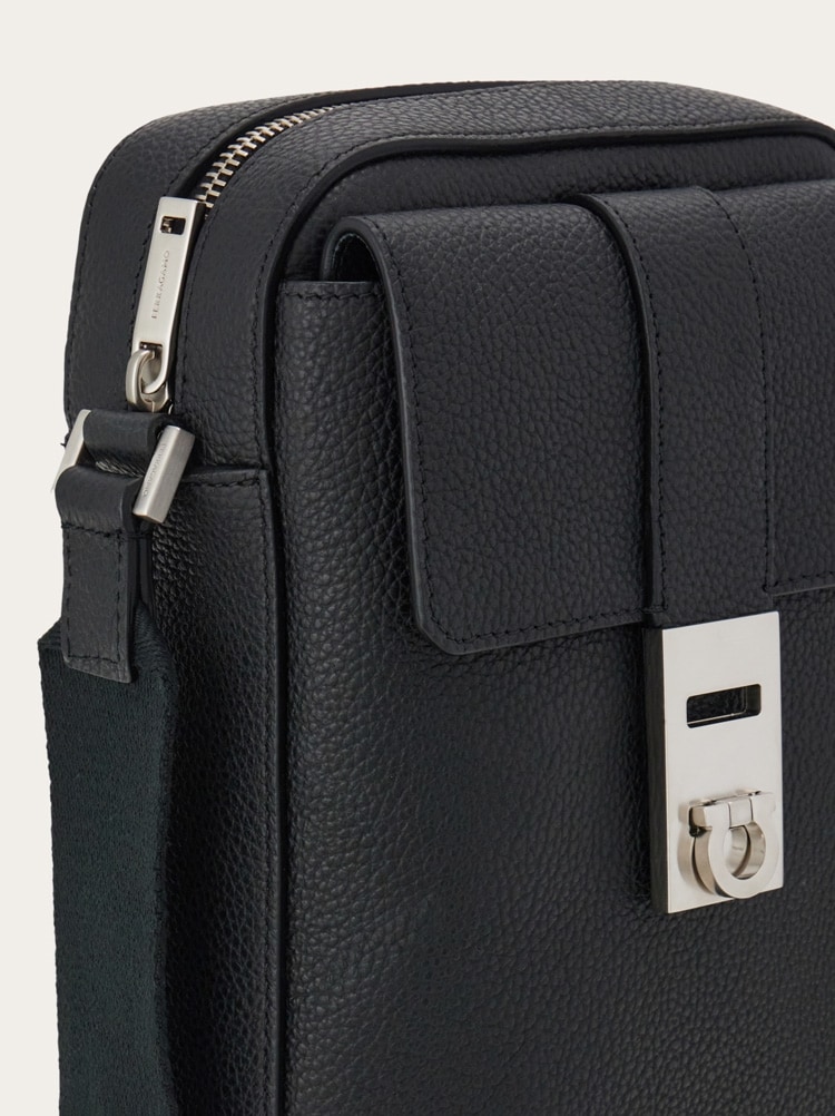 Hug buckle cross body bag Gallery image 8