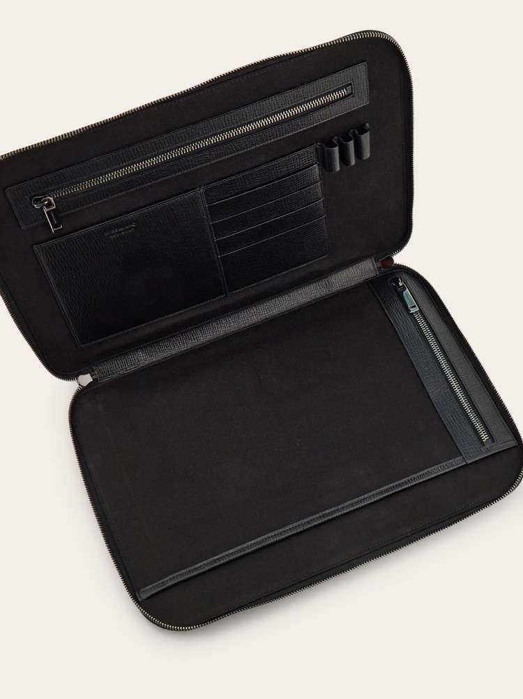 Gancini document holder Gallery image 5
