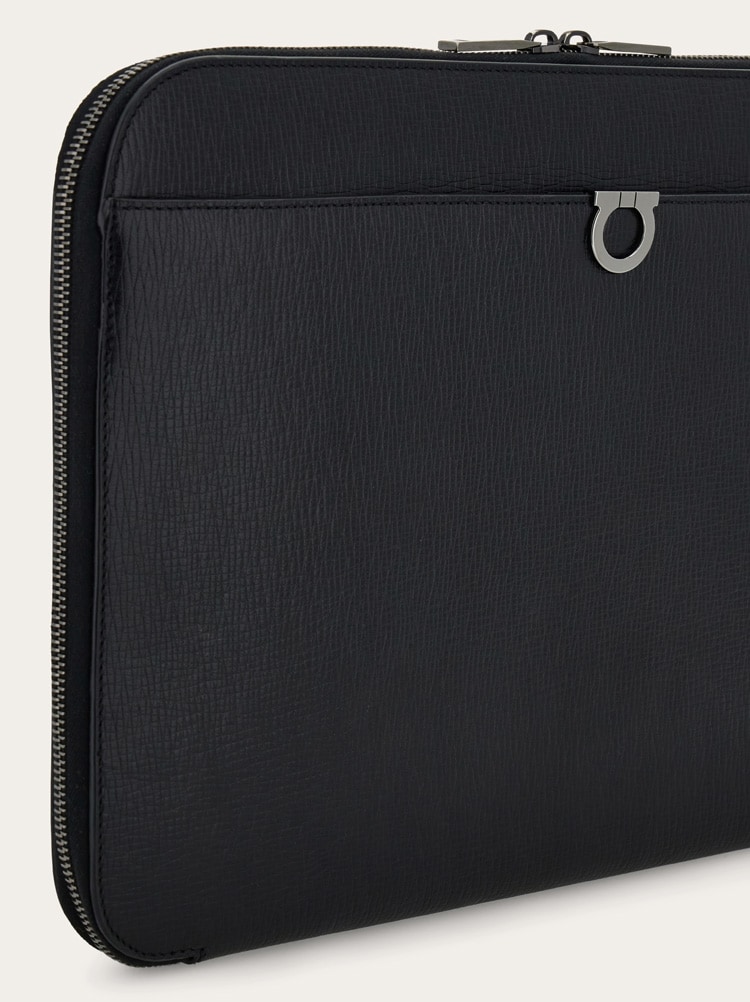 Gancini document holder Gallery image 6