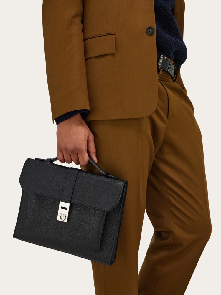 Hug バックル 2ウェイバッグ Gallery image 2