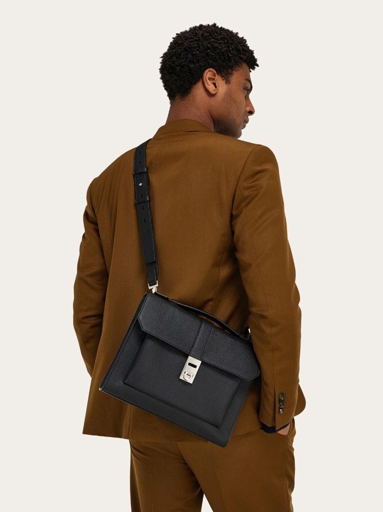 Hug バックル 2ウェイバッグ Gallery image 3