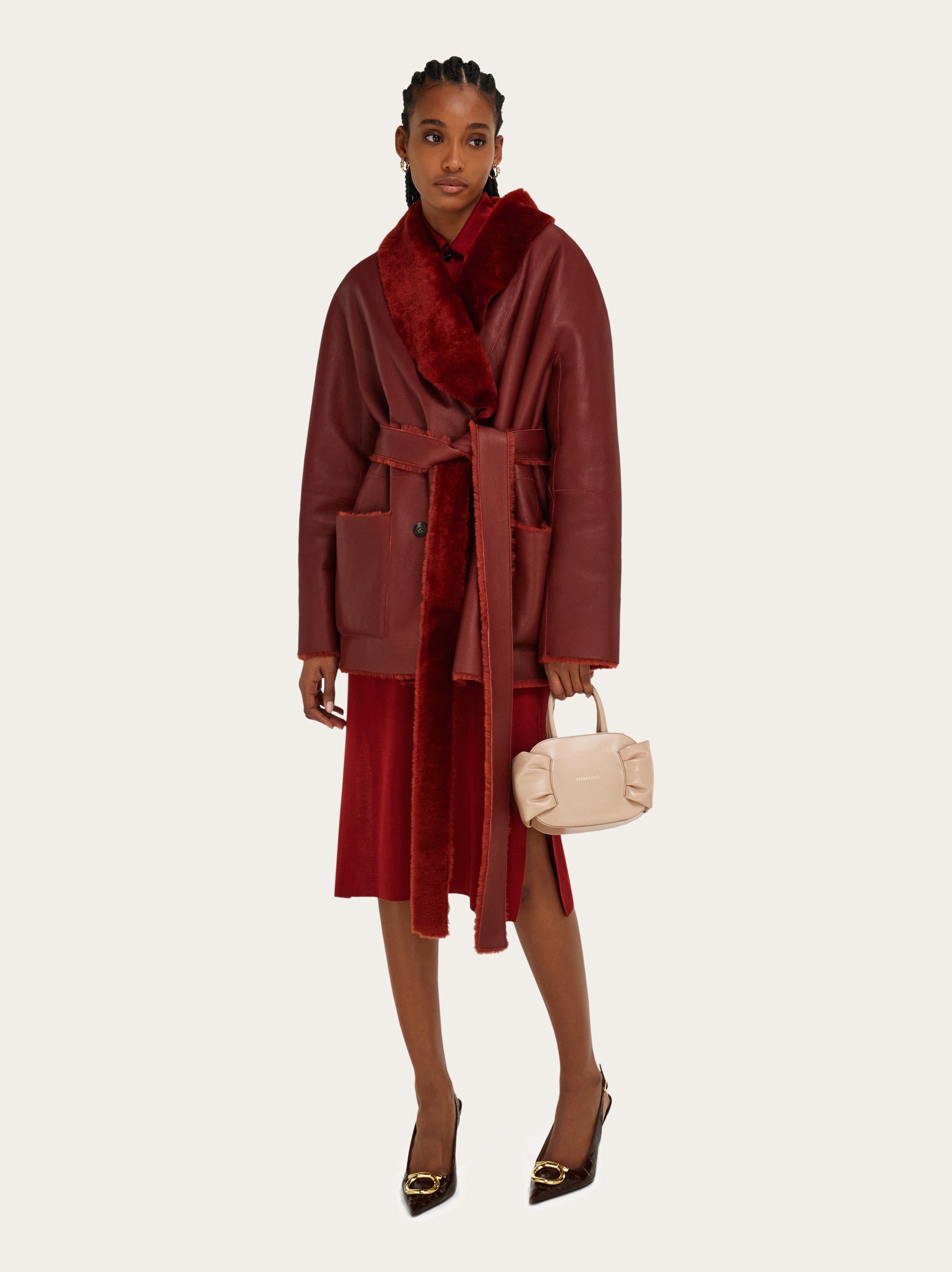 Salvatore Ferragamoバラ　ミニバッグ リボン ミニバッグ - ウィメンズ | Ferragamo