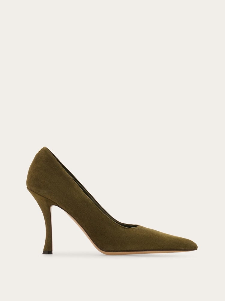 Pump shoe Gallery image 1