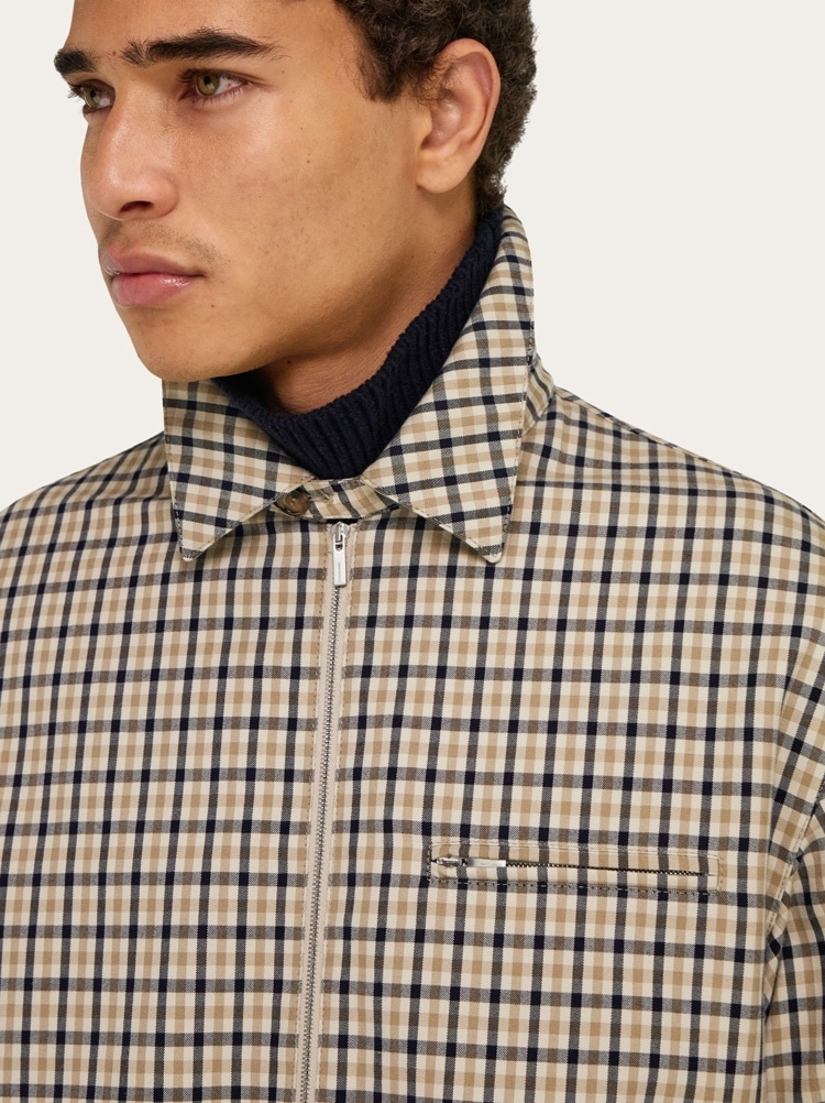 Chaqueta bomber de tejido de cuadros Gallery image 4