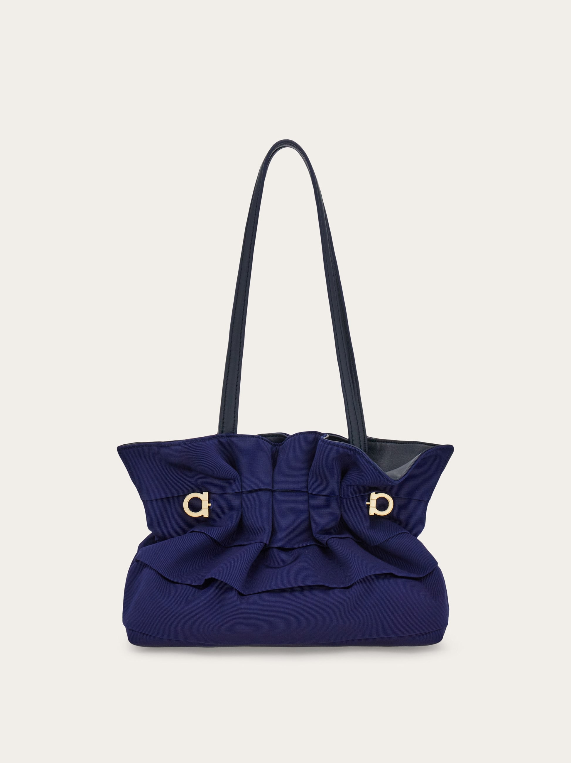 フェラガモ　ネイビー　バック フェラガモ ソフトバッグ(S) - ウィメンズ | Ferragamo