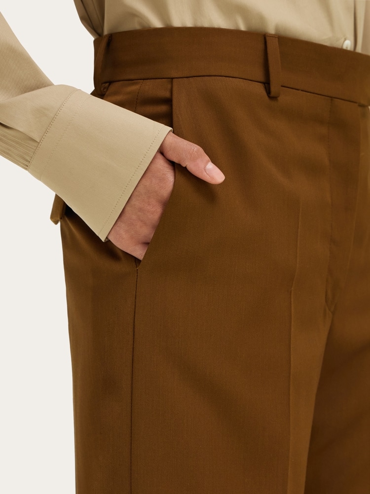 Pantalon haute couture à chevrons Gallery image 5