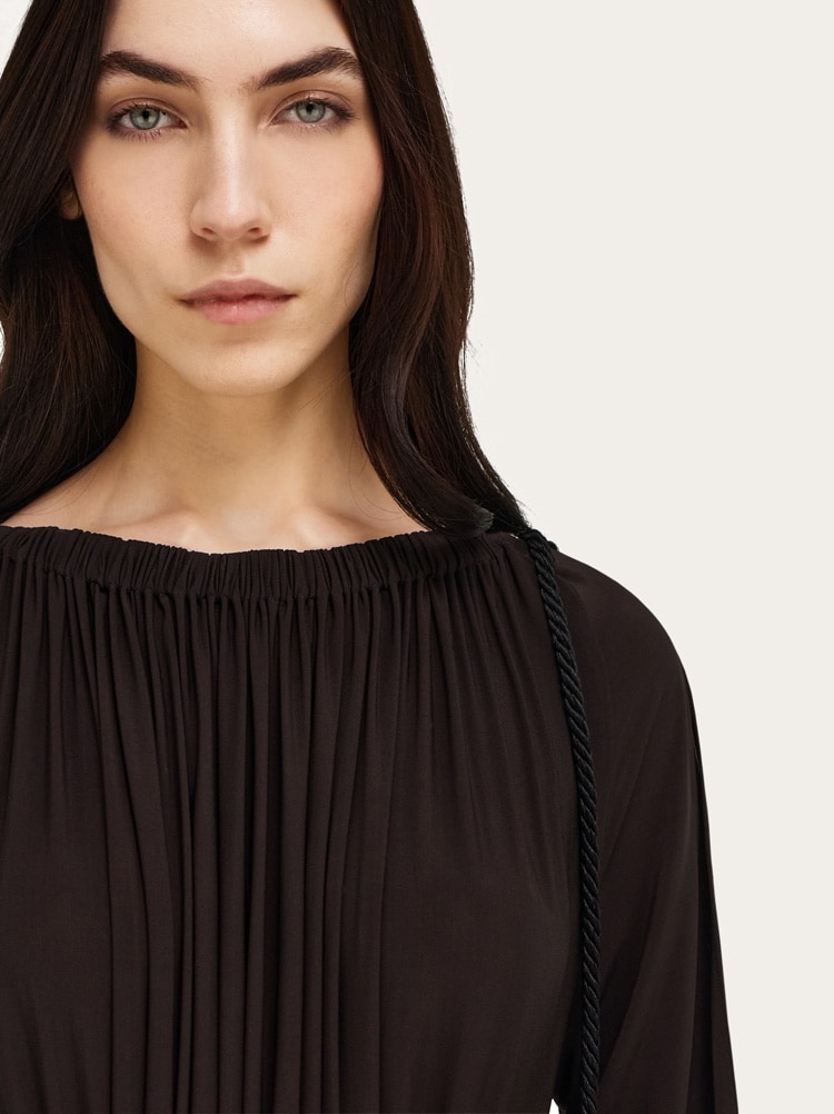 Viscose dress with gathered detailing Gallery image 5