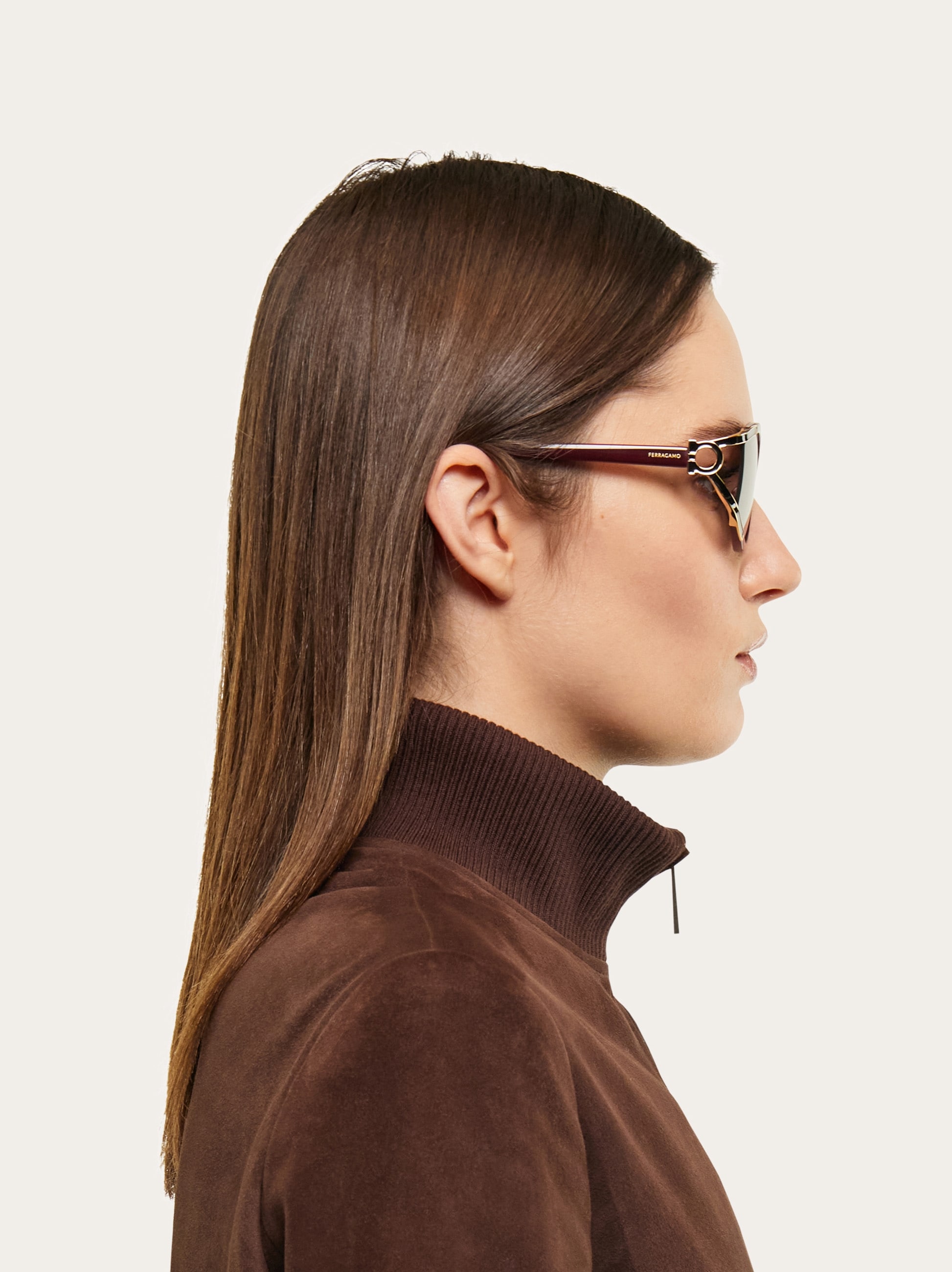 Oval frame sunglasses - Women | Ferragamo