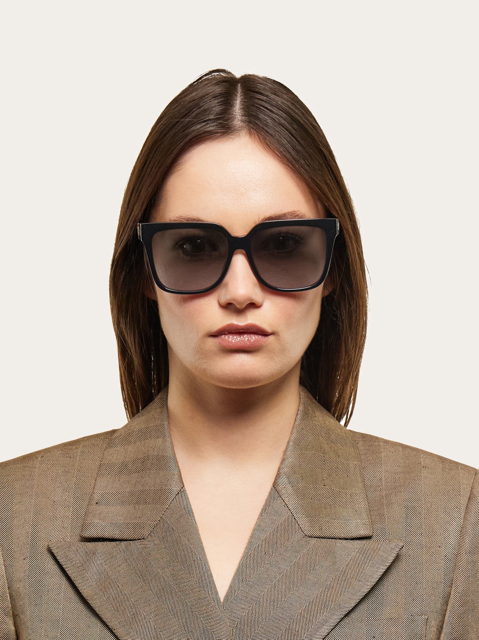 Salvatore Ferragamo Women\'s Shiny Gold Black Gradient Square Sunglasses O9-14 Square frame sunglasses - Women | Ferragamo main image 4