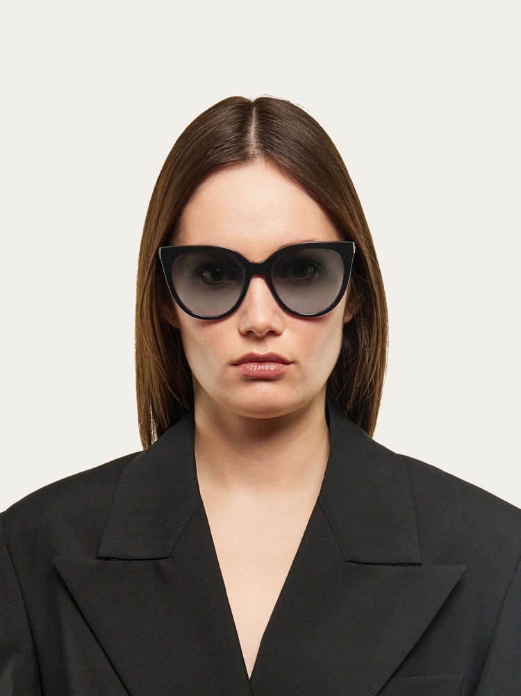 Sunglasses Gallery image 3