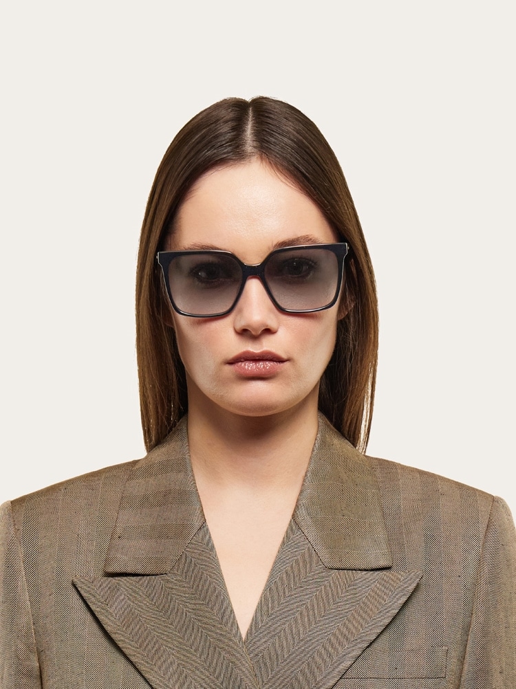 Sunglasses Gallery image 3