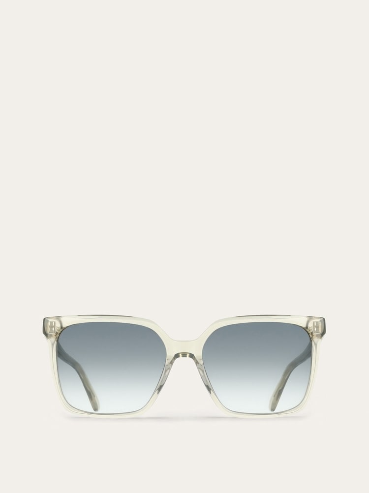 Sunglasses Gallery image 1