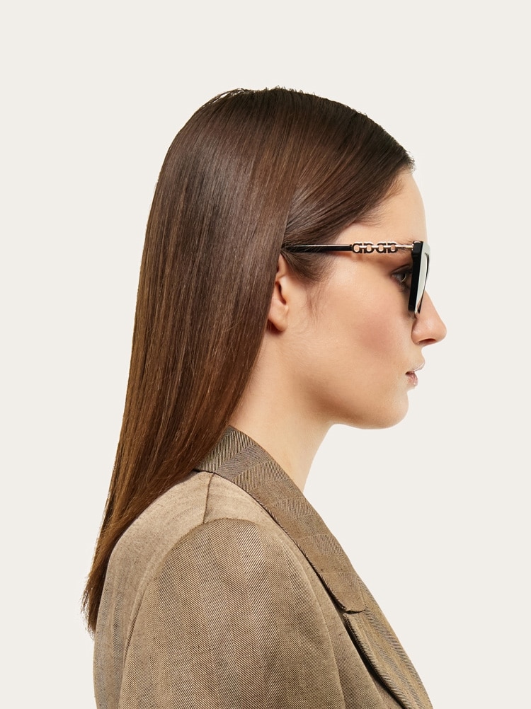 Rectangular frame sunglasses Gallery image 5
