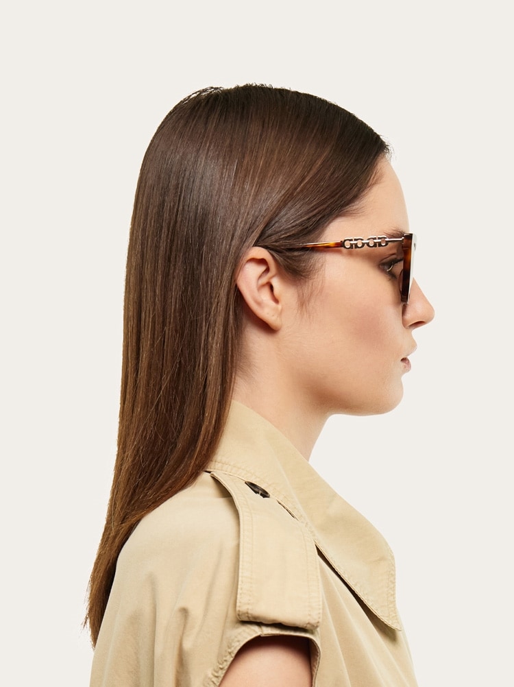 Rectangular frame sunglasses Gallery image 5