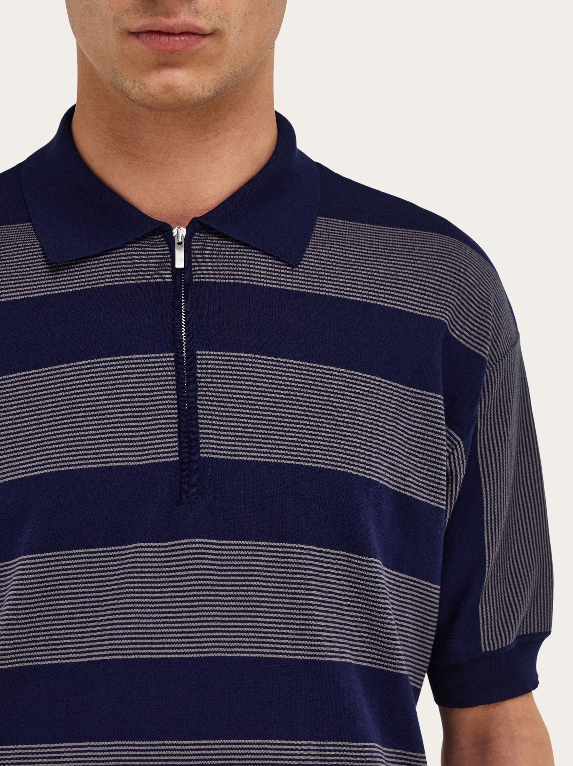 Salvatore Ferragamo ネイビー ポロシャツ Short sleeve polo shirt - Men | Ferragamo