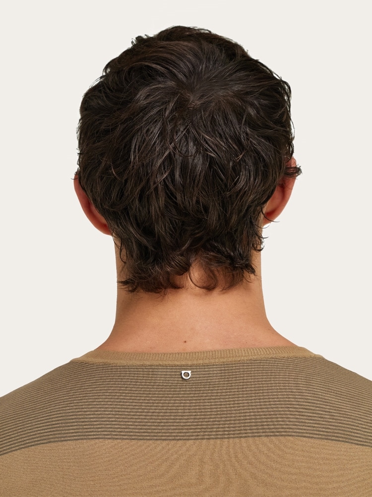 V-neck sweater Gallery image 6