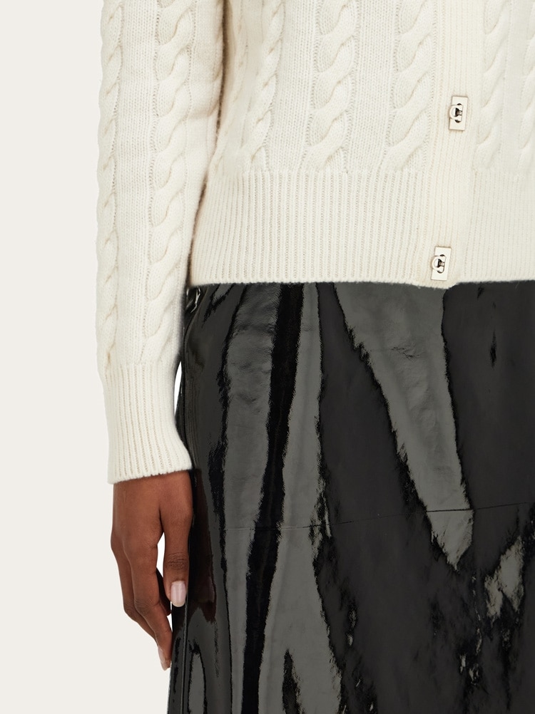 Cardigan avec tresses Gallery image 5