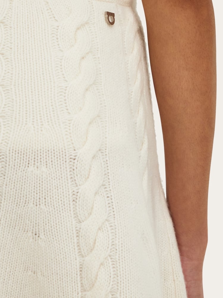 Knitted skirt Gallery image 4